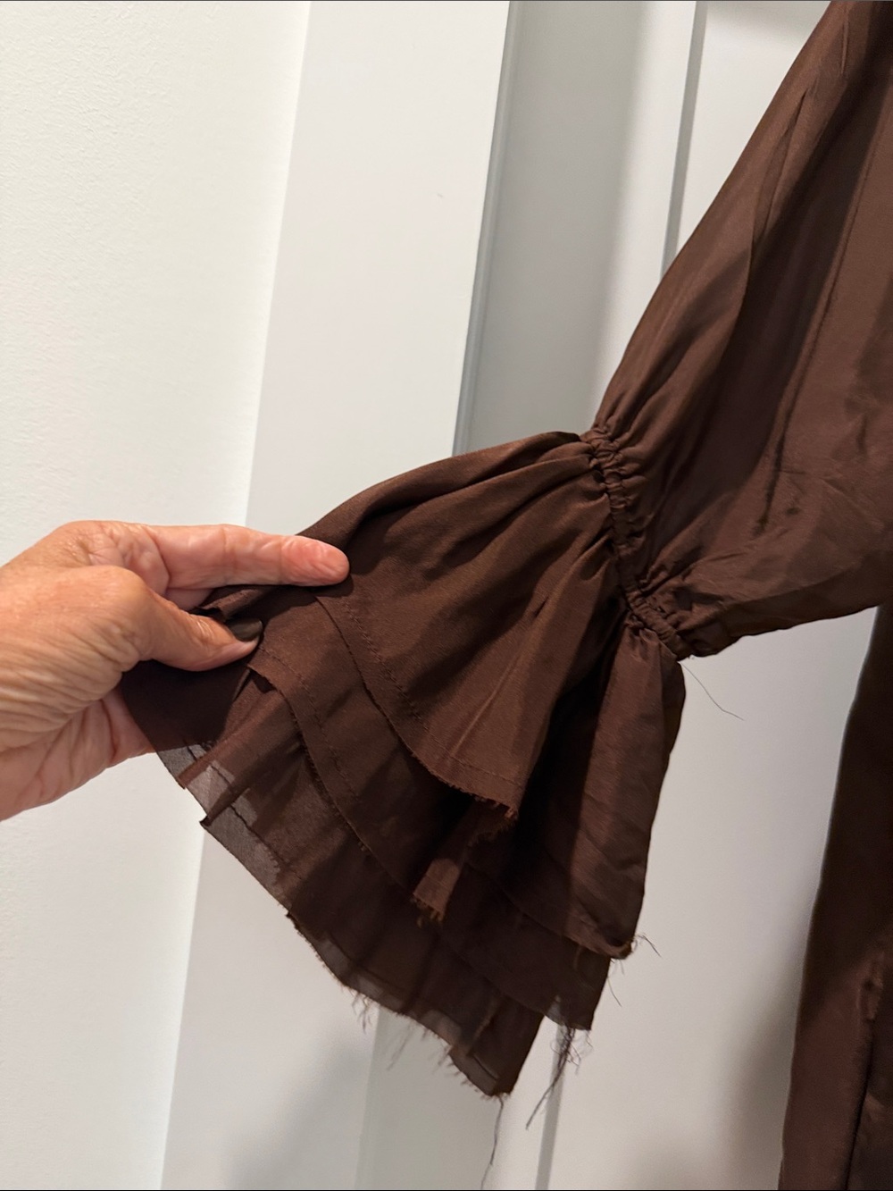 Amano by Lorena Laing brown silk Peasant Blouse with Ribbon Tie - Picture 4 of 7